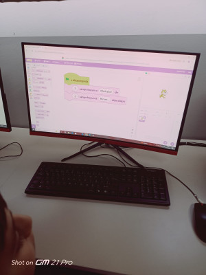 Scratch ile Kelimeleri Kodluyoruz: Doğru Yazım ve Yaratıcı Tasarım